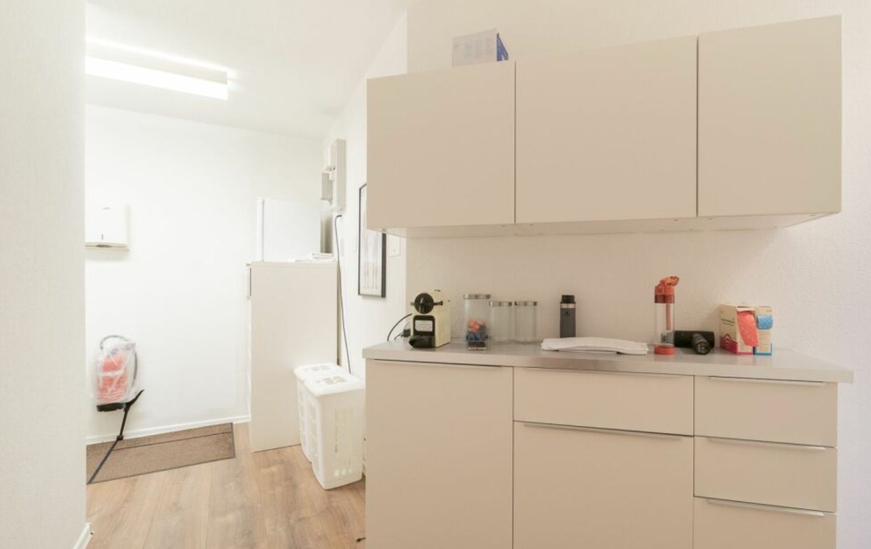 100m² Gewerbe, Praxis oder Büro Fruthwilen